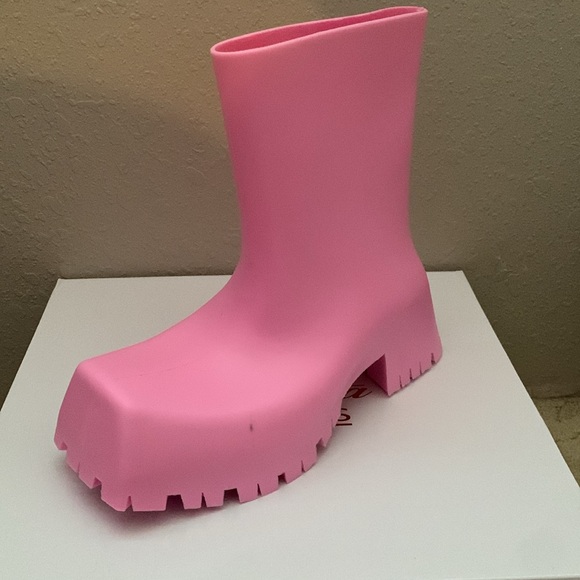 ☔️ NWT Size 5: Women’s Rain Boots - Picture 6 of 11